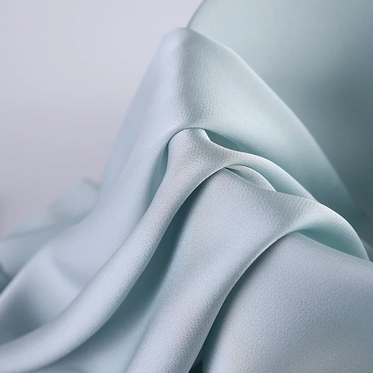 153GSM Single Sided Imitation Acetic Acid Fashion Fabric New Spring Dress Pants Fabric Polyester Smooth and Soft Thin Fabric