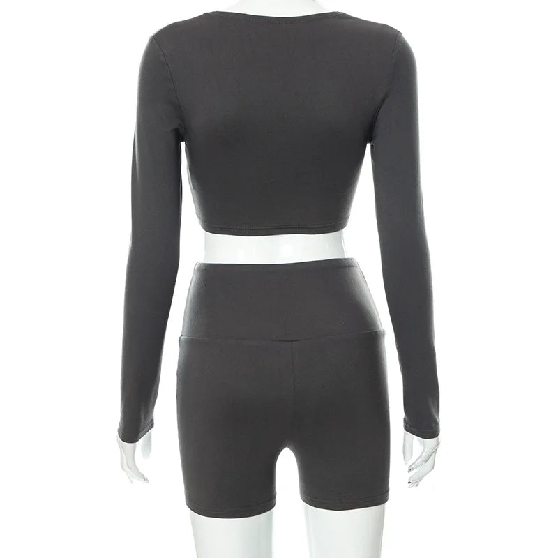 2022 Summer Design Long Sleeve Crop Tops Two Piece Shorts Set Women 2 Piece Yoga Set Casual