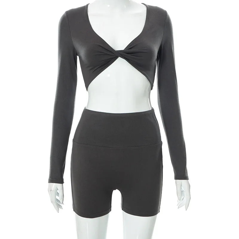 2022 Summer Design Long Sleeve Crop Tops Two Piece Shorts Set Women 2 Piece Yoga Set Casual