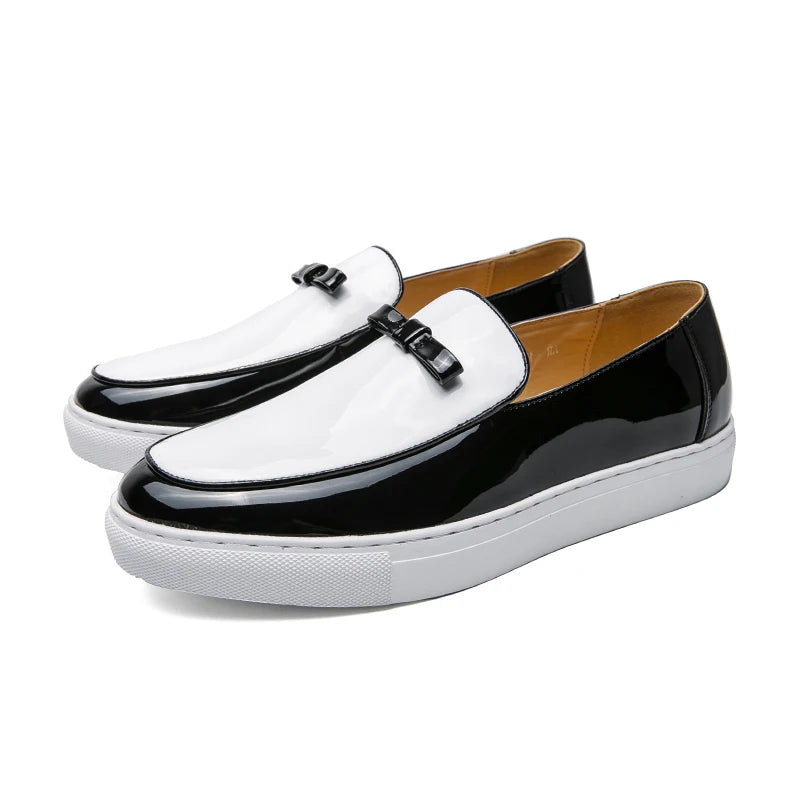 2024 High Quality Fashion Slip-on Casual Shoes Flat PU Leather Black and White Dress Shoes for Men