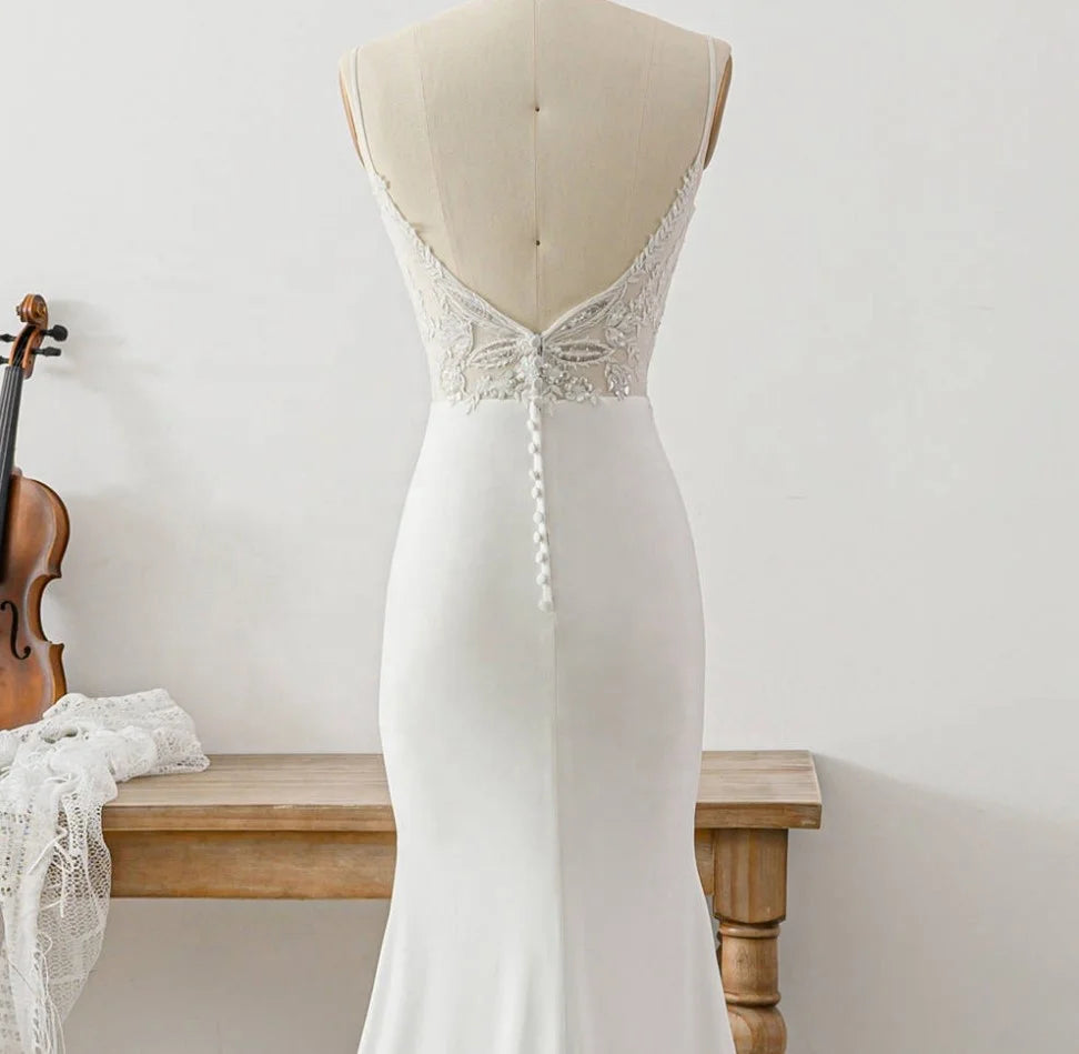 11363 #French Elegant Open Back Trumpet Sleeveless Satin Wedding Dress 2021 V Neck Sweep Train Spaghetti Straps  Bridal Gowns