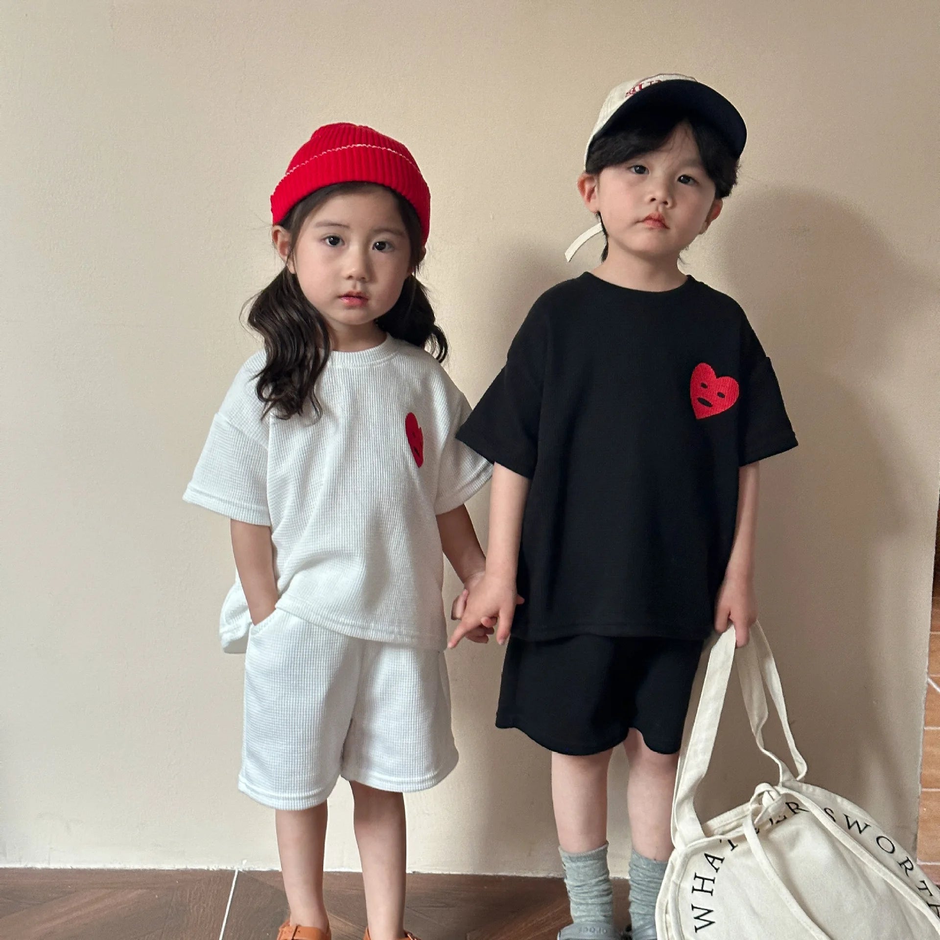 2024 New Summer Casual Sportswear for Boys and Girls Baby Short Sleeved Clothes with High Waist Sweet Style for Children