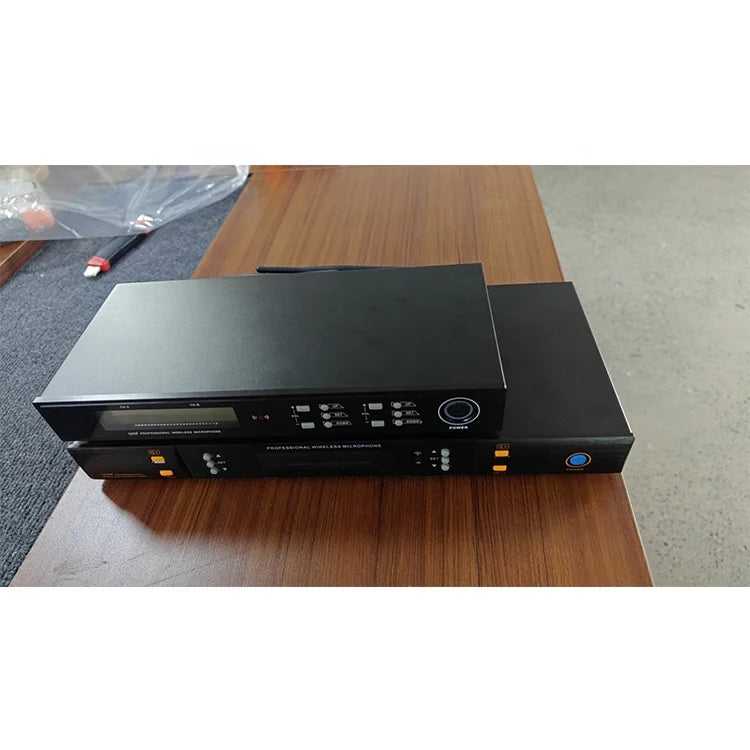 RIY-0324A High Quality Live Wireless Microphone for Interview