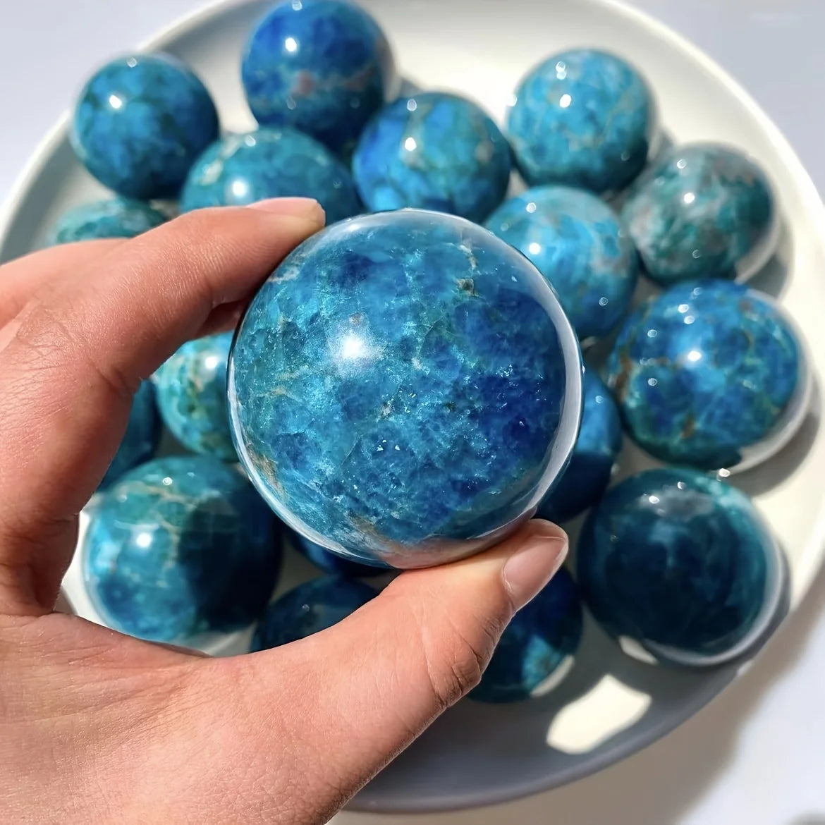 1 Pc Crystal Hola Hot Sale Natural Blue Apatite Quartz Sphere Healing Ball Fpr Home Decoration and Meditation