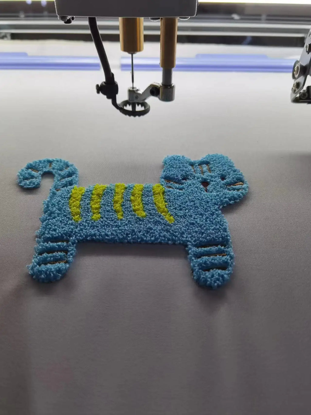 12 Needles Automatic Cap Embroidery Machine Flat Towel Mixed Computerized with New Condition Motor Gear Bearing for Home Use