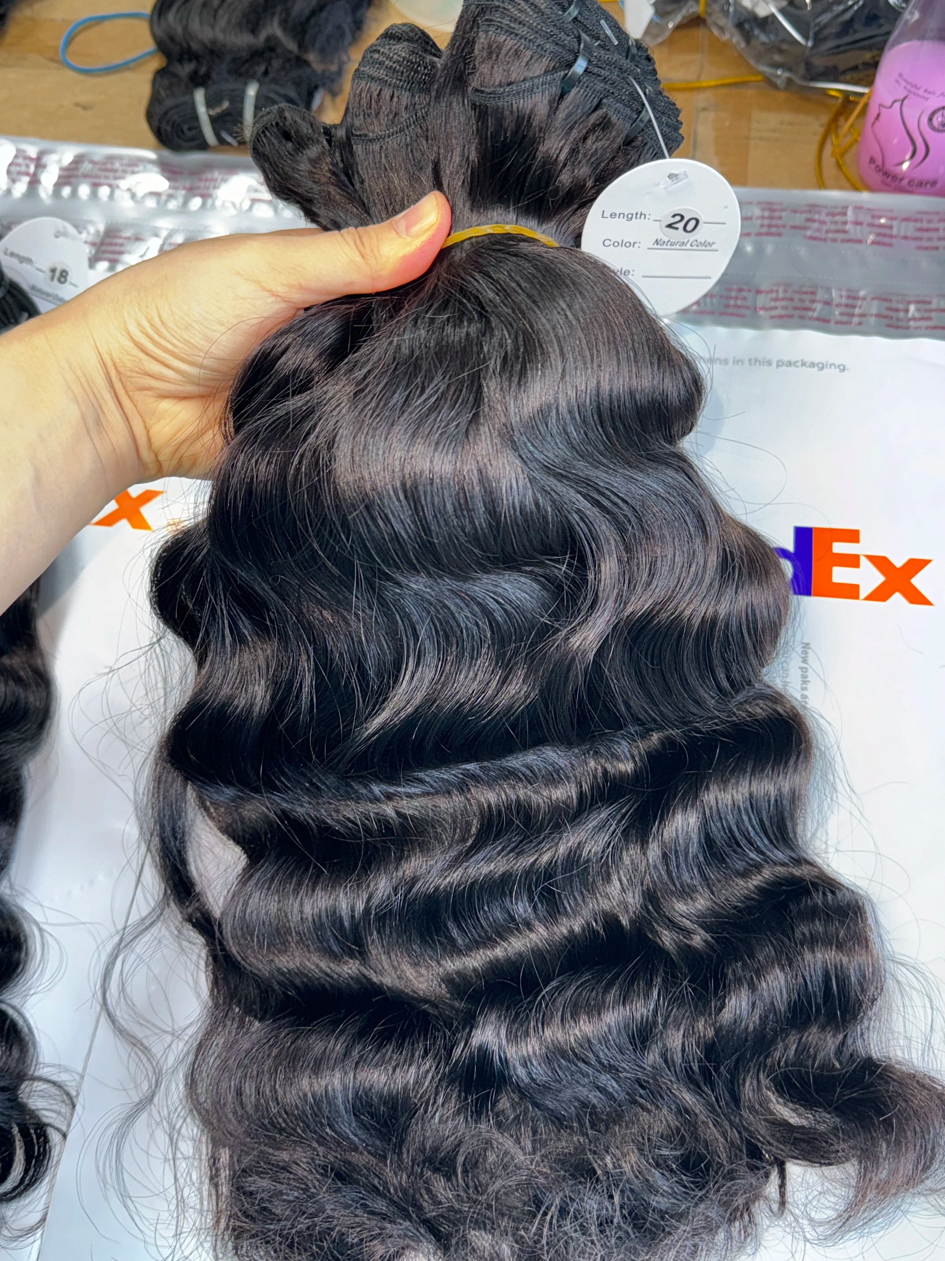 100% Unprocessed Natural Human Hair Raw Loose Deep Wave Hair Bundles Vietnamese Burmese Curly Textures for Birthday