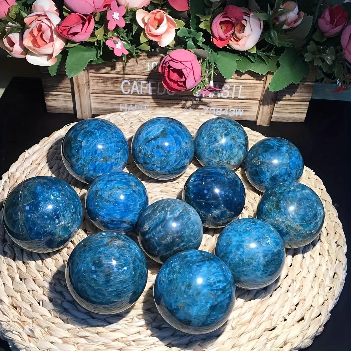 1 Pc Crystal Hola Hot Sale Natural Blue Apatite Quartz Sphere Healing Ball Fpr Home Decoration and Meditation