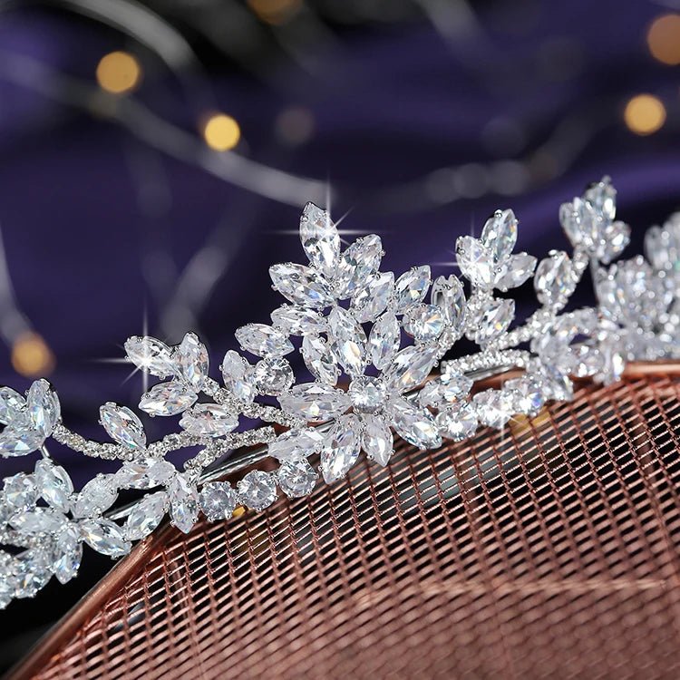 Drop Shipping Exquisite Wedding Tiara Cute Cubic Zircon Rhinestone Bridal Hair Accessories Crown Women BC5523 Corona Princesa