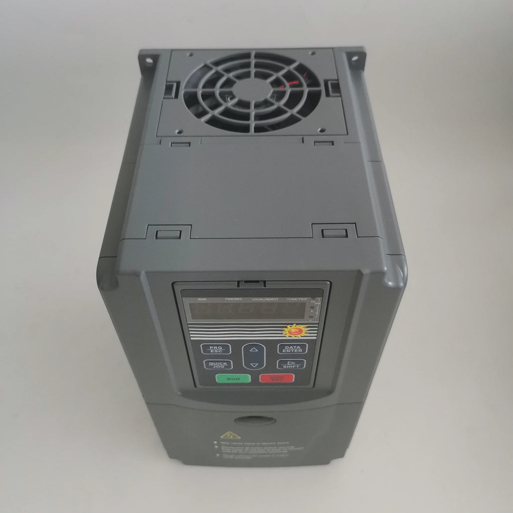 Solar Water Pump Inverter 3HP 230V 2.2KW VFD with MPPT AC Drive
