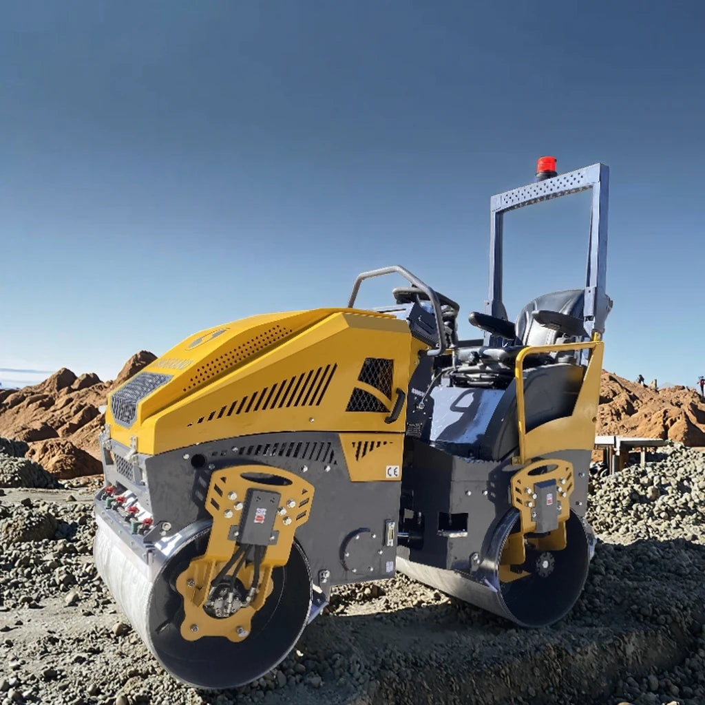 2 Ton 2000 KG Vibrating Compaction Ride-on Hydraulic Road Roller Asphalt Soil Pavement Compactor with Engine Core Component